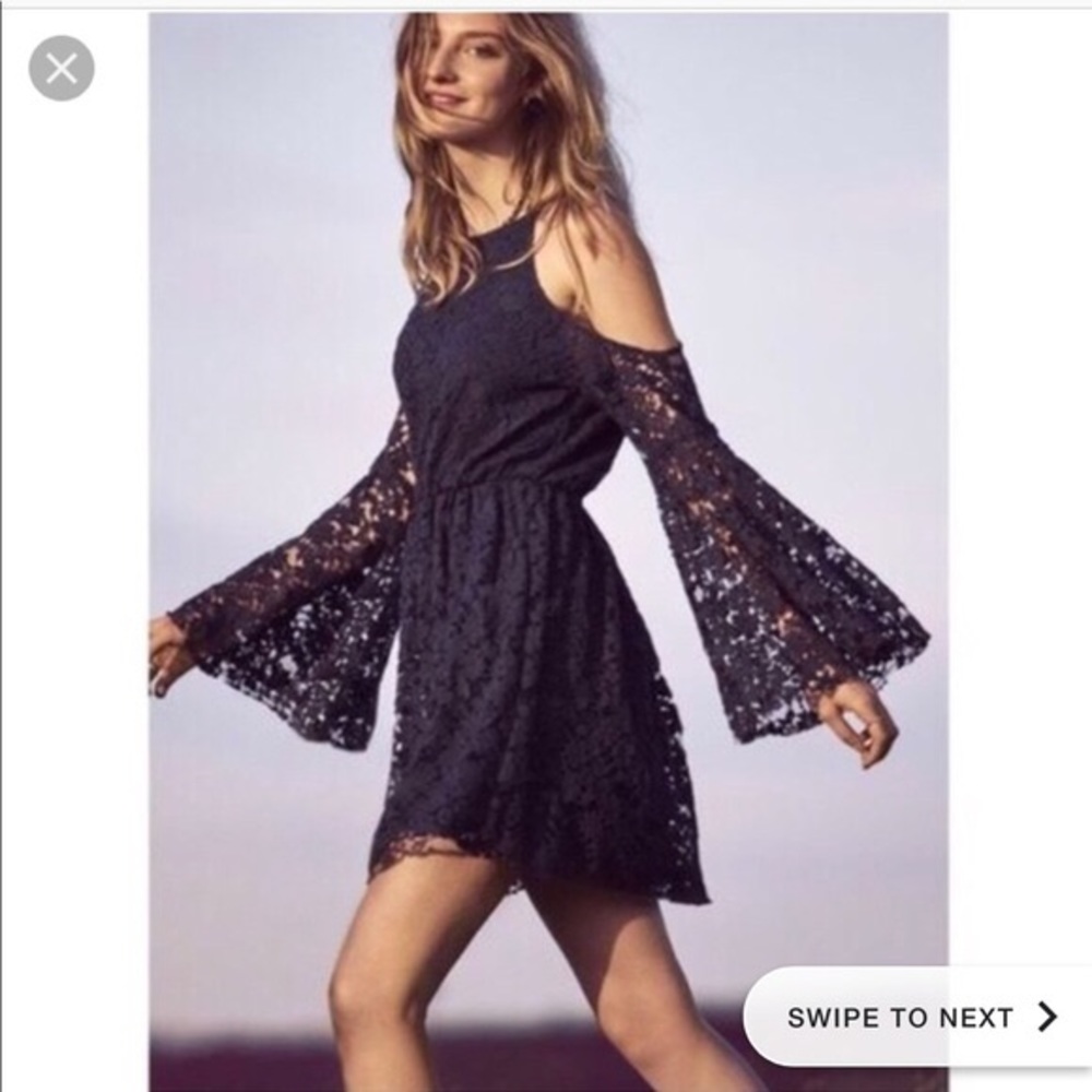 NWOT Abercrombie Navy Lacey Cold Shoulder Dress